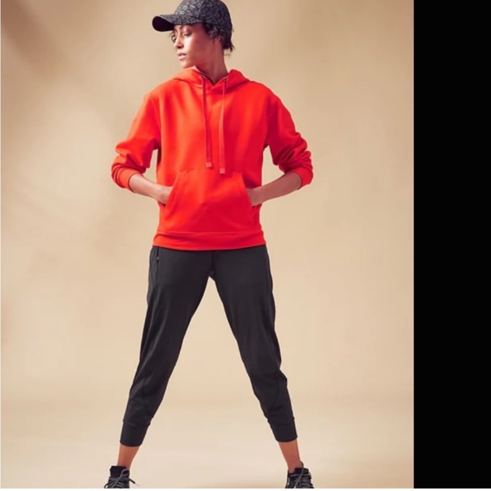 Athleta Rainier Distance Jogger Black Medium